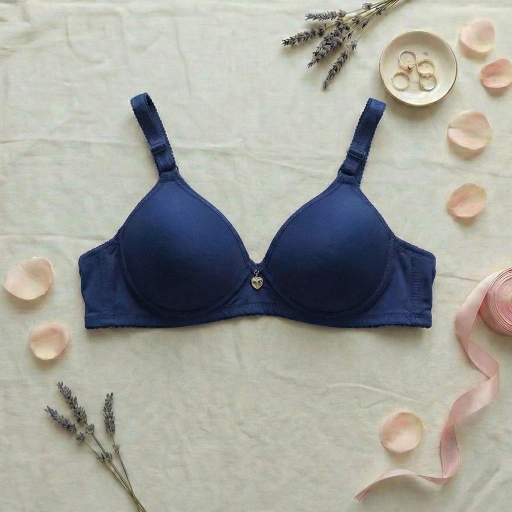 Whisper "Star Dust" Embossed Daily Comfort Bra